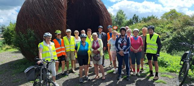 Ferm Maarkedal - Fietsseizoen We fietsen iedere dinsdag! info ann.dieryckx@telenet.be © Ferm Maarkedal